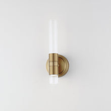 Load image into Gallery viewer, Ovation LED Wall Light in Detail.
