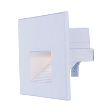 Load image into Gallery viewer, Path LED Step Light in Detail.
