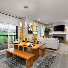 Load image into Gallery viewer, Silo Chandelier in dining room.
