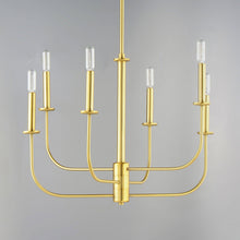 Load image into Gallery viewer, Wesley Chandelier in Detail.
