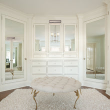 Load image into Gallery viewer, Merrick Picture Light in living room.
