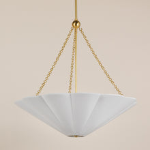 Load image into Gallery viewer, Alana Pendant Light in Detail.
