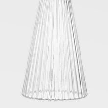 Load image into Gallery viewer, Christie Table Lamp in Detail.
