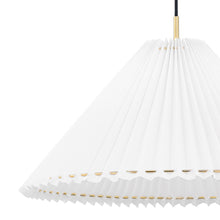 Load image into Gallery viewer, Demi LED Pendant Light in Detail.
