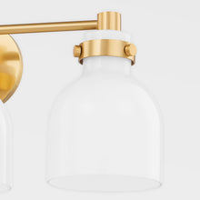 Load image into Gallery viewer, Elli Vanity Wall Light in Detail.
