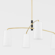 Load image into Gallery viewer, Evelyn Chandelier in Detail.
