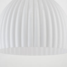 Load image into Gallery viewer, Haisley Pendant Light in Detail.
