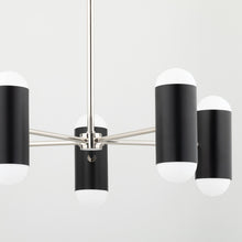 Load image into Gallery viewer, Kira Chandelier in Detail.
