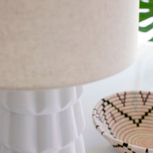 Load image into Gallery viewer, Maisie Ceramic Table Light in Detail.
