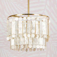 Load image into Gallery viewer, Melisa Chandelier in Detail.

