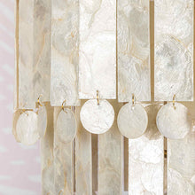 Load image into Gallery viewer, Melisa Chandelier in Detail.
