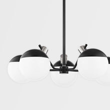 Load image into Gallery viewer, Miranda LED Chandelier in Detail.
