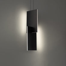 Load image into Gallery viewer, Amari LED Pendant Light in Detail.
