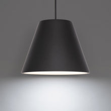 Load image into Gallery viewer, Myla Outdoor LED Pendant Light in Detail.
