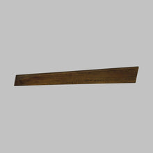 Load image into Gallery viewer, Aspen Ceiling Fan in Detail.

