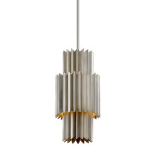 Load image into Gallery viewer, Moxy Pendant Light in Detail.
