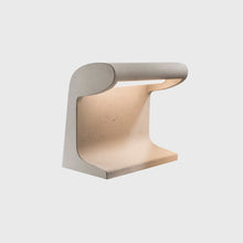 Load image into Gallery viewer, Borne Beton LED Floor Lamp in Detail.
