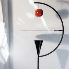 Load image into Gallery viewer, Newton LED Floor Lamp in Detail.
