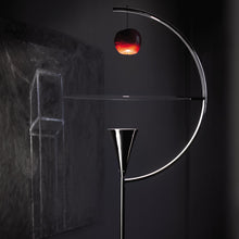 Load image into Gallery viewer, Newton LED Floor Lamp in Detail.
