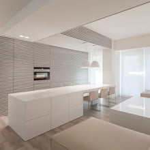 Load image into Gallery viewer, Nur Suspension Light in dining room.
