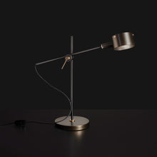 Load image into Gallery viewer, G.O. LED Table Lamp in Detail.
