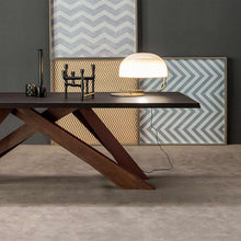 Load image into Gallery viewer, Zanuso Table Lamp in living room.
