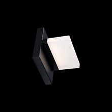 Load image into Gallery viewer, Oslo Squared Outdoor LED Wall Light in Detail.

