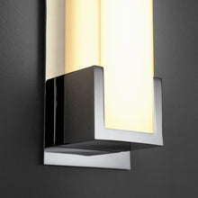 Load image into Gallery viewer, Orion LED Bath Wall Light in Detail.
