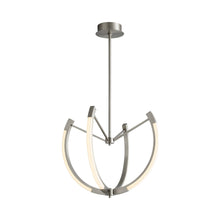 Load image into Gallery viewer, Utopia LED Chandelier in Detail.
