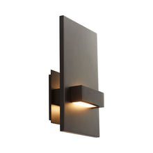 Load image into Gallery viewer, Vela LED Bath Wall Light.
