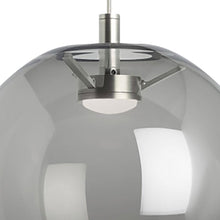 Load image into Gallery viewer, Palona Pendant Light Detail.
