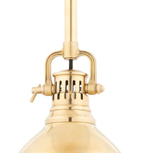 Load image into Gallery viewer, Pelham Pendant Light in Detail.
