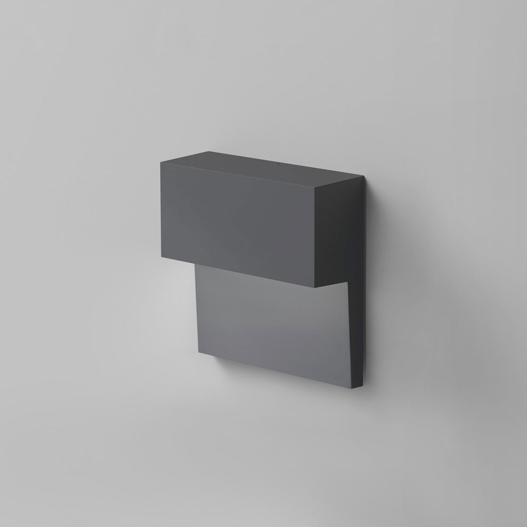 Piano LED Wall Light in Anthracite Grey (7W/3000K).