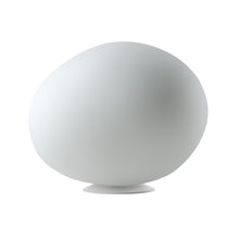 Load image into Gallery viewer, Poly Gregg Table Lamp - in White.
