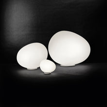 Load image into Gallery viewer, Poly Gregg Table Lamp in - Additional image.
