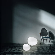 Load image into Gallery viewer, Poly Gregg Table Lamp - Exhibition.
