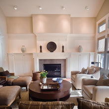 Load image into Gallery viewer, Reflex LED Monopoint Spot Light in living room.
