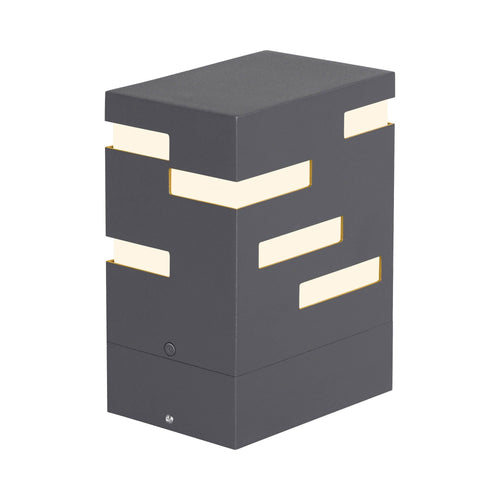 Revel Outdoor LED Path Light in Black.