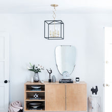 Load image into Gallery viewer, Richie Pendant Light in living room.
