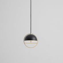 Load image into Gallery viewer, Huan LED Pendant Light in Detail.
