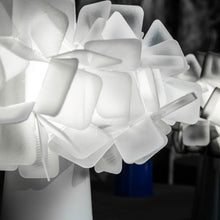 Load image into Gallery viewer, Clizia LED Table Lamp in Detail.
