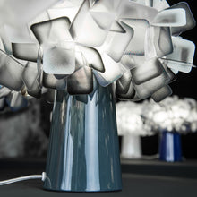 Load image into Gallery viewer, Clizia LED Table Lamp in Detail.
