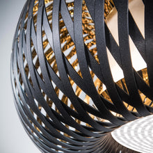 Load image into Gallery viewer, Kalatos LED Pendant Light in Detail.
