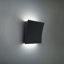 Load image into Gallery viewer, Slide LED Wall Light in Detail.
