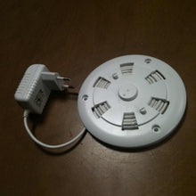 Load image into Gallery viewer, Bulb Charger in Detail.

