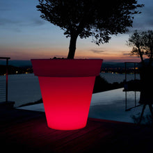 Load image into Gallery viewer, Gota Bluetooth LED Planter in Outside Area.
