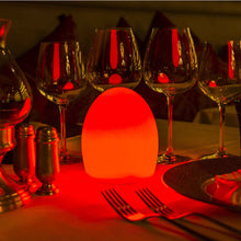 Load image into Gallery viewer, Point Bluetooth Outdoor LED Table Lamp in Detail.
