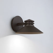 Load image into Gallery viewer, Sodor Outdoor LED Wall Light in Detail.
