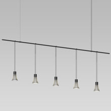 Load image into Gallery viewer, Suspenders® 1-Tier Linear LED Pendant Light in Detail.

