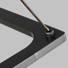 Load image into Gallery viewer, Balto LED Linear Suspension Light in Detail.
